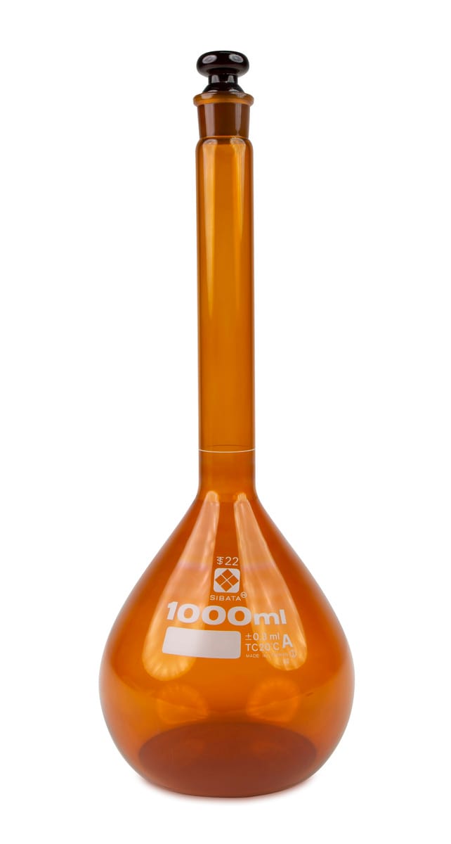 Vee Gee Volumetric Flasks with Glass Stoppers, Amber