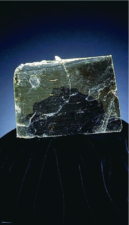 Ward's® Muscovite (Cleavage)