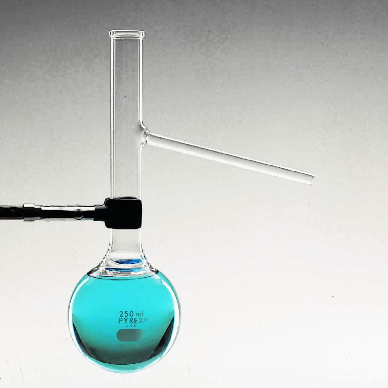 PYREX® Distilling Flasks