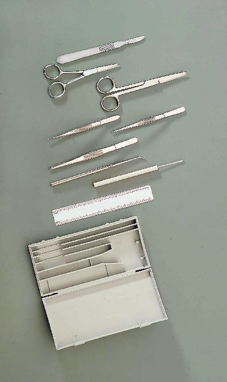 Ward's® College Dissecting Set