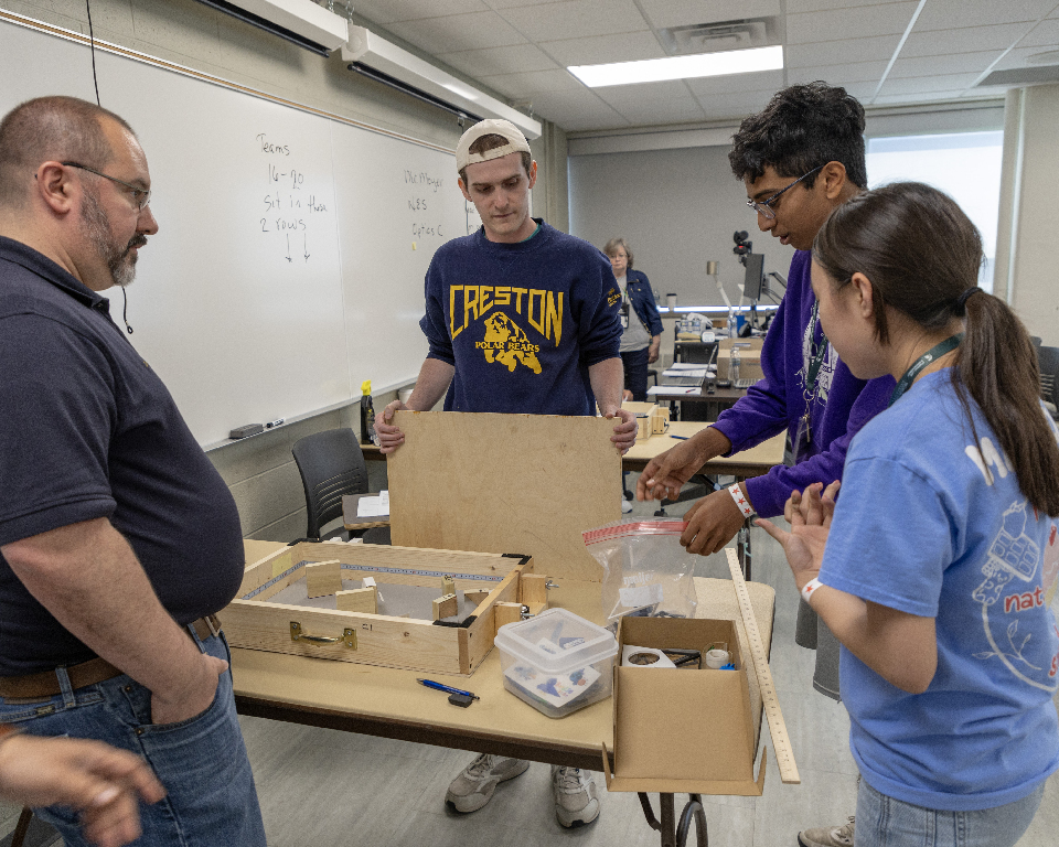 Science Olympiad™ 2024-2025 Optics Kit
