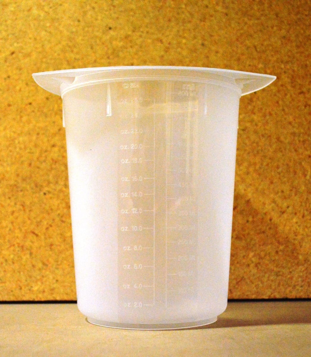 Beaker Tri pour