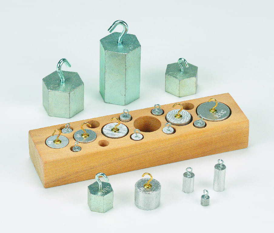 Hooked Mass Set