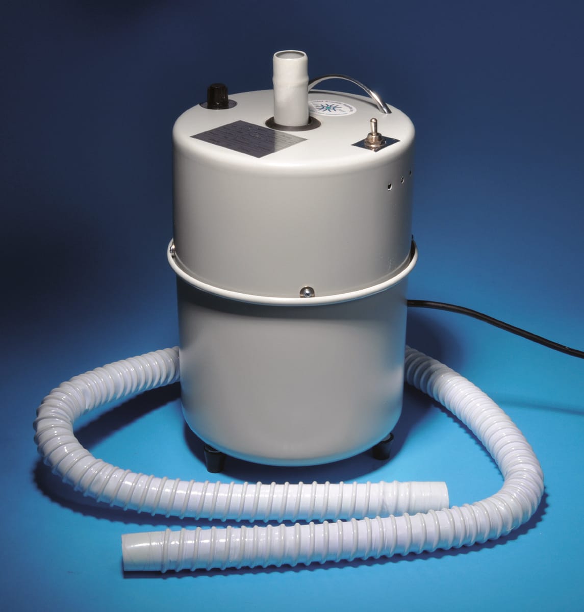 Quiet Air Source with Variable Output