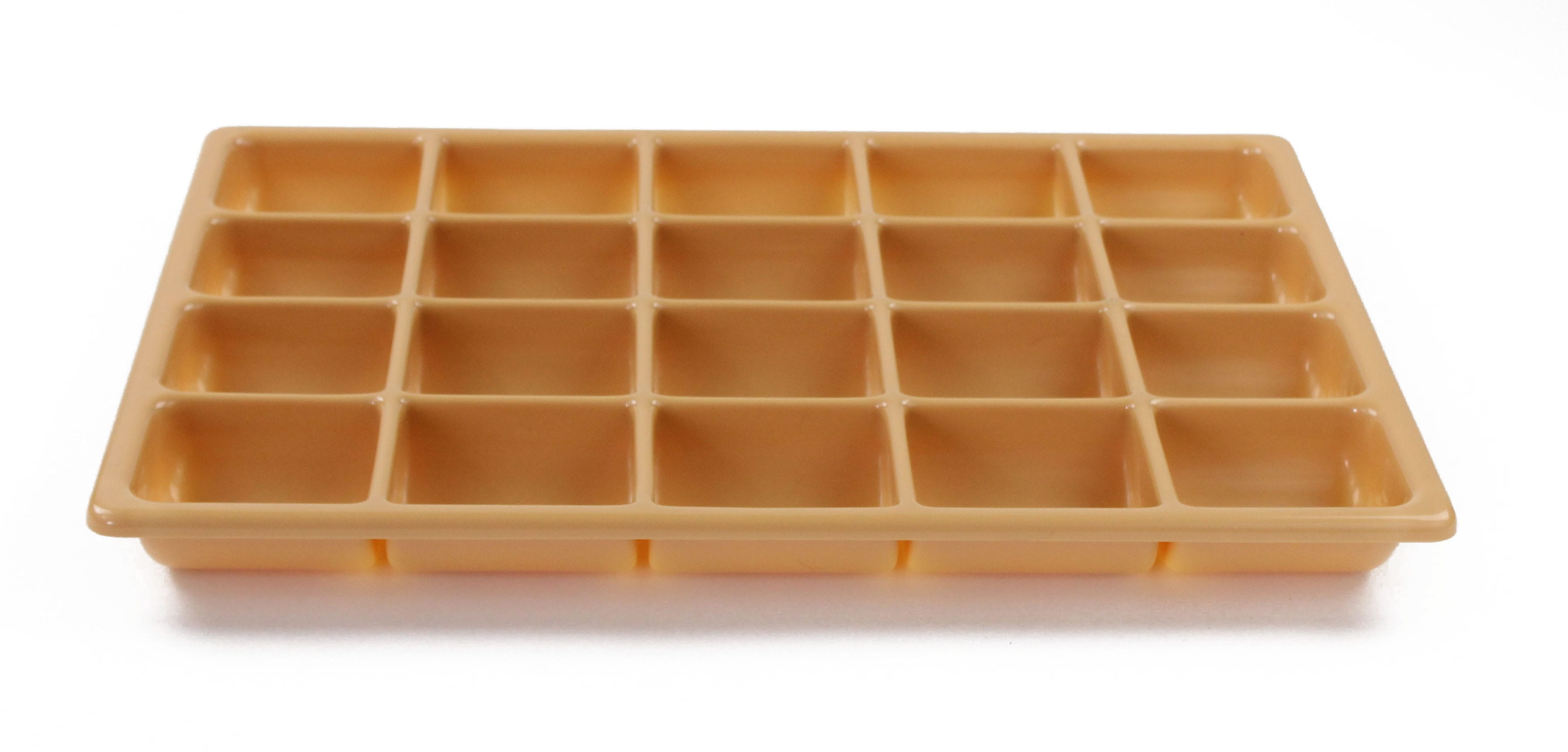 Shirley K's Plastic Totes and Wash Tubs
