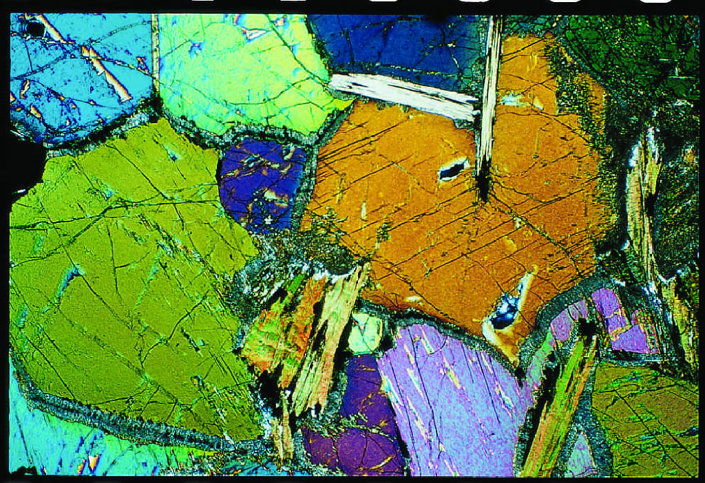 Ward's® Hornblende (Crystalline)