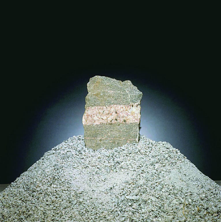 Ward's® Dike Rock