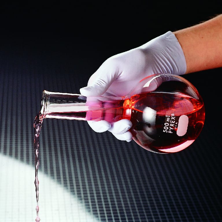 PYREX® Round Bottom Boiling Flasks
