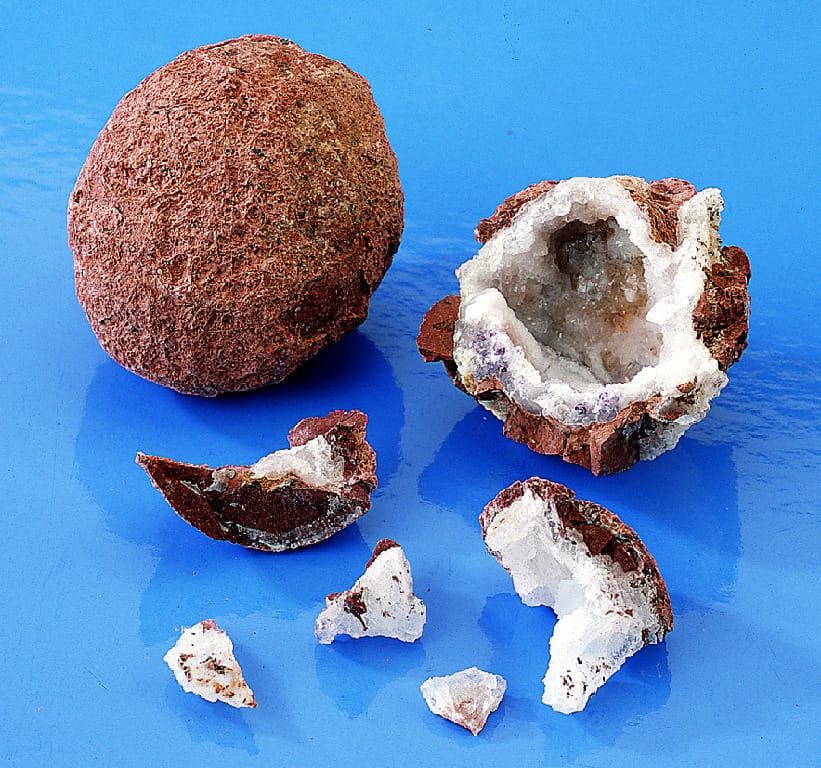Break Your Own Geodes Kit