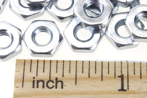 TeacherGeek® #10 Machine Screws and Accessories