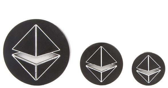Quantum Standard Levitators