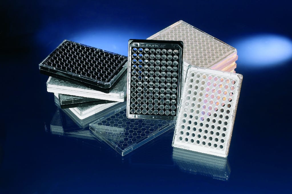 Nunclon™ Delta 96-Well MicroWell™ Optical Bottom Plates, Sterile