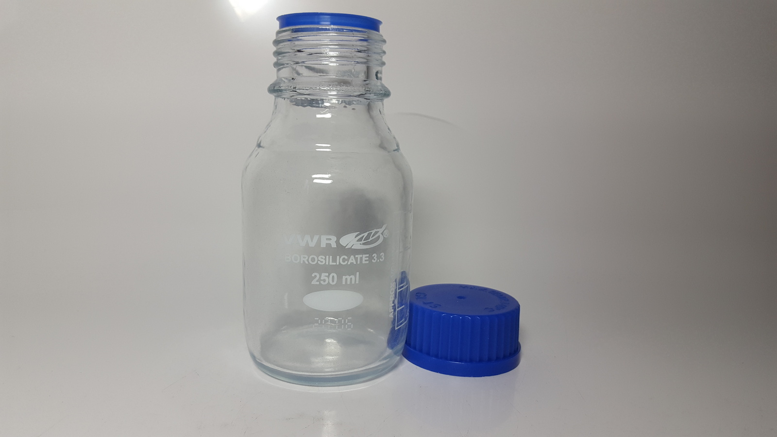 VWR®, Laboratory Bottles, Coated | VWR, part of Avantor