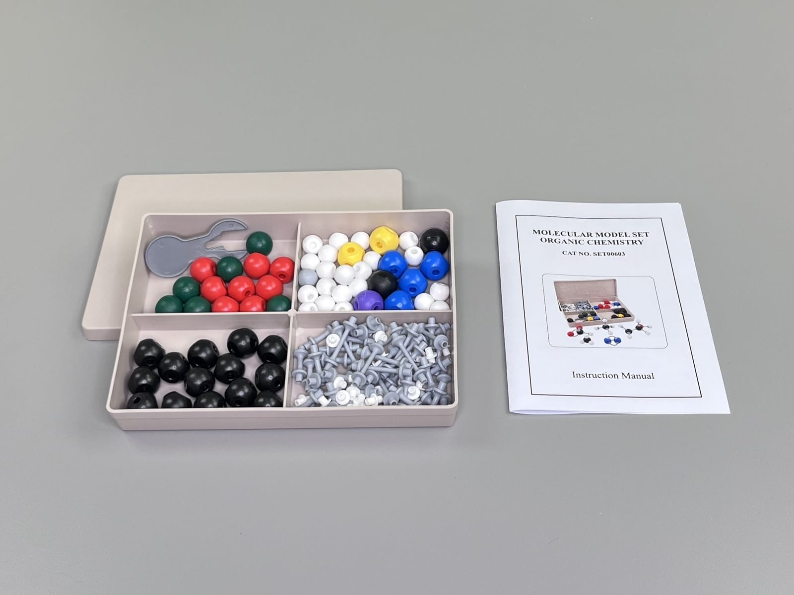 Ward’s® Organic Molecular Model Student Set, 134 Pieces