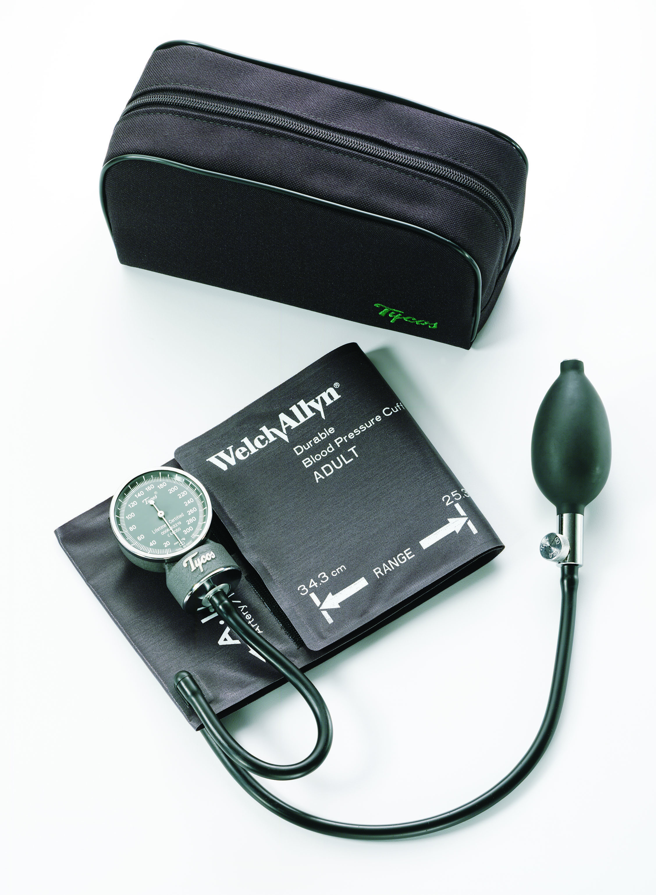 Welch Allyn® Tycos DS 48 Aneroid Sphygmomanometer