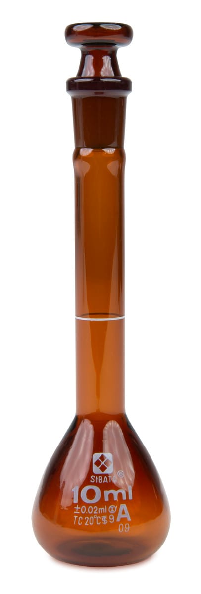 Vee Gee Volumetric Flasks with Glass Stoppers, Amber