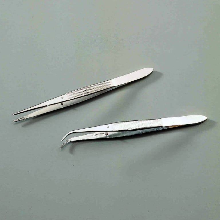 Fine-Point Forceps With Guide Pins
