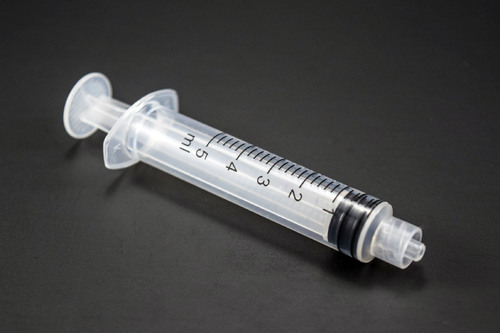 Syringe High Quality Economical Luer Lock For Veterinary, Sterile, Lab use only, Size: 5 cc