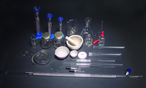 Quality glassware assortment for use in a laboratory