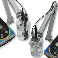 Oakton® Ion 700 Benchtop pH and ISE Meter, Cole-Parmer