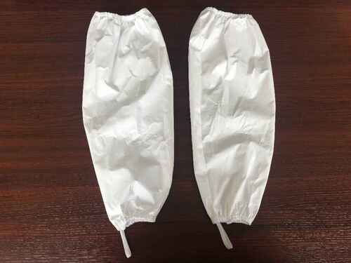 VWR* Sleeve, Material: 56gsm SF, Color: White, Advanced protection, With thumb loop, Size: U