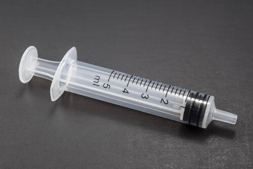 Syringe High Quality Economical Luer Slip For Veterinary, Sterile, Lab use only, Size: 5 cc