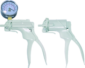 Hand-operated vacuum/pressure pump, 15 mL/stroke, zinc alloy body SKU  7930101 from Cole-Parmer India