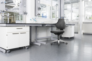 VWR® Mr. Lab, Chairs and Stools