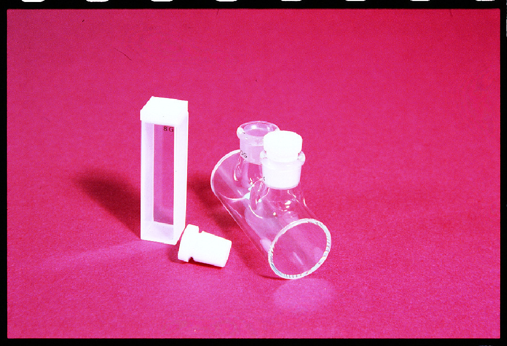 VWR® Optical Glass Spectrophotometer Cells Spectrophotometer Cuvettes