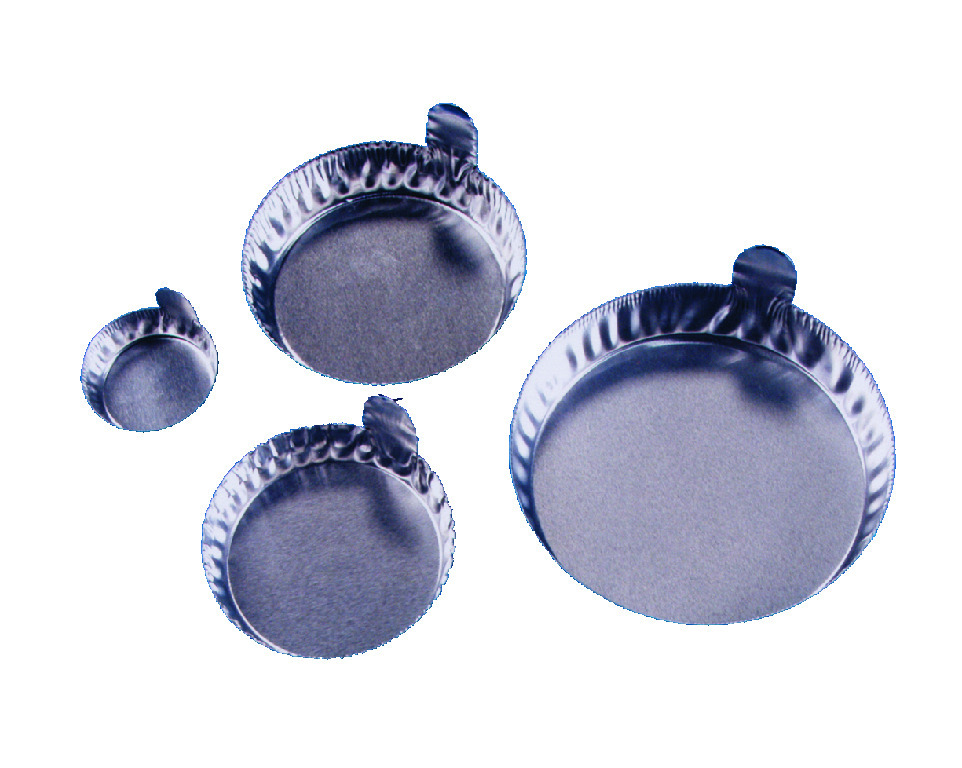 VWR® Disposable Aluminum Crinkle Dishes with Tabs Weighing Boats