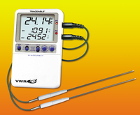 VWR® Traceable® Hi-Accuracy Dual Thermometer