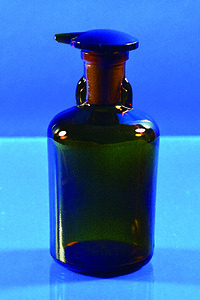Dropping bottles, glass, with ground-in stoppers